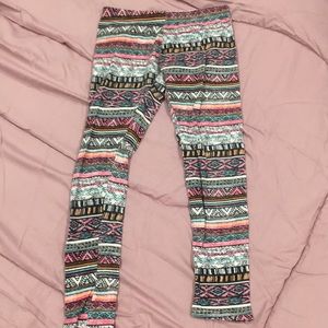 Tilly’s Patterned Leggings